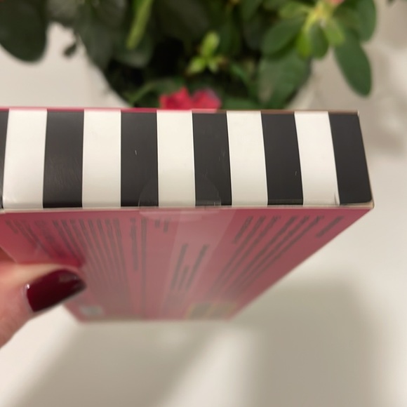 SEPHORA warm wishes eyeshadow palette. - Picture 7 of 7